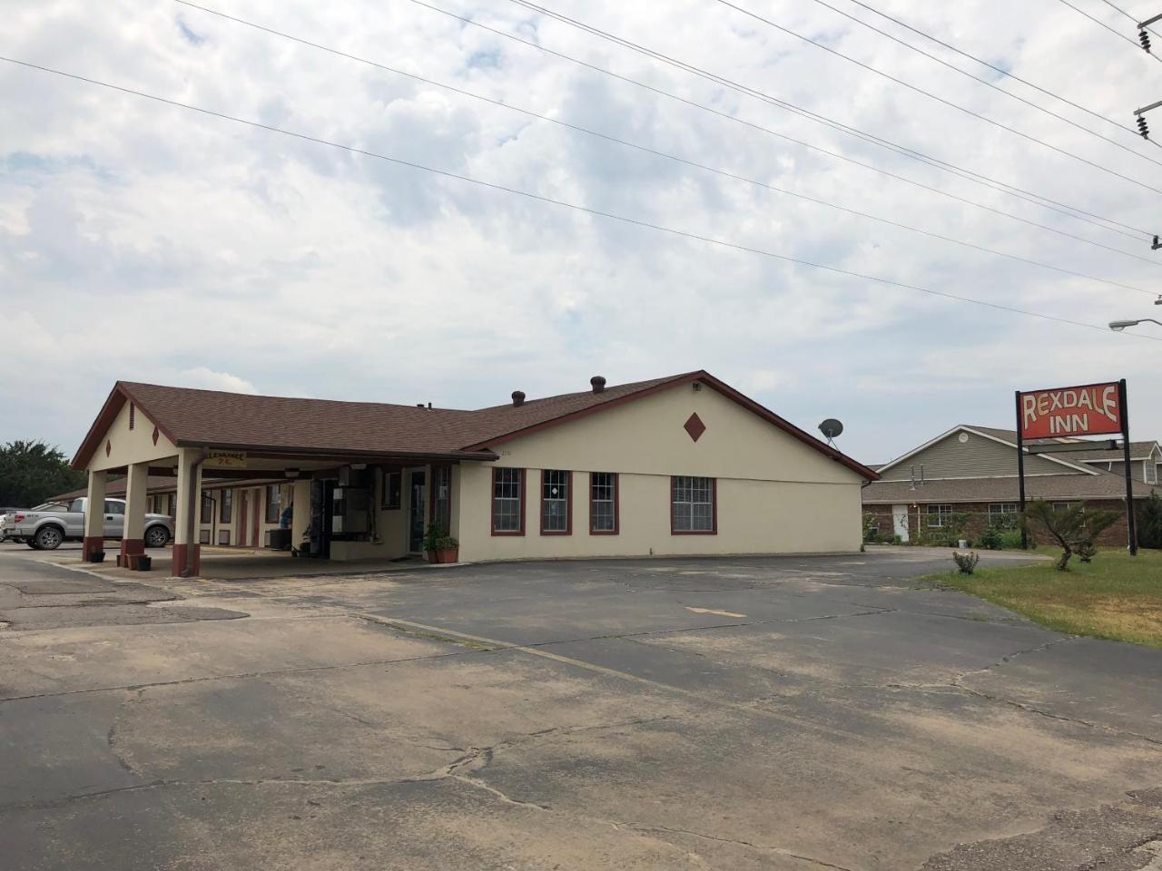 Seminole Rexdale Inn מראה חיצוני תמונה