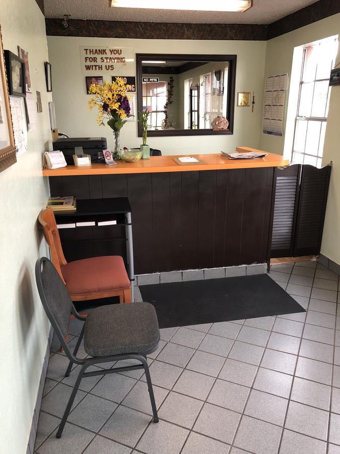 Seminole Rexdale Inn מראה חיצוני תמונה